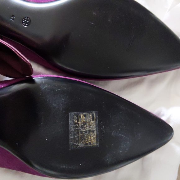 THE ROW Coco bow-embellished suede mules - Picture 10 of 12